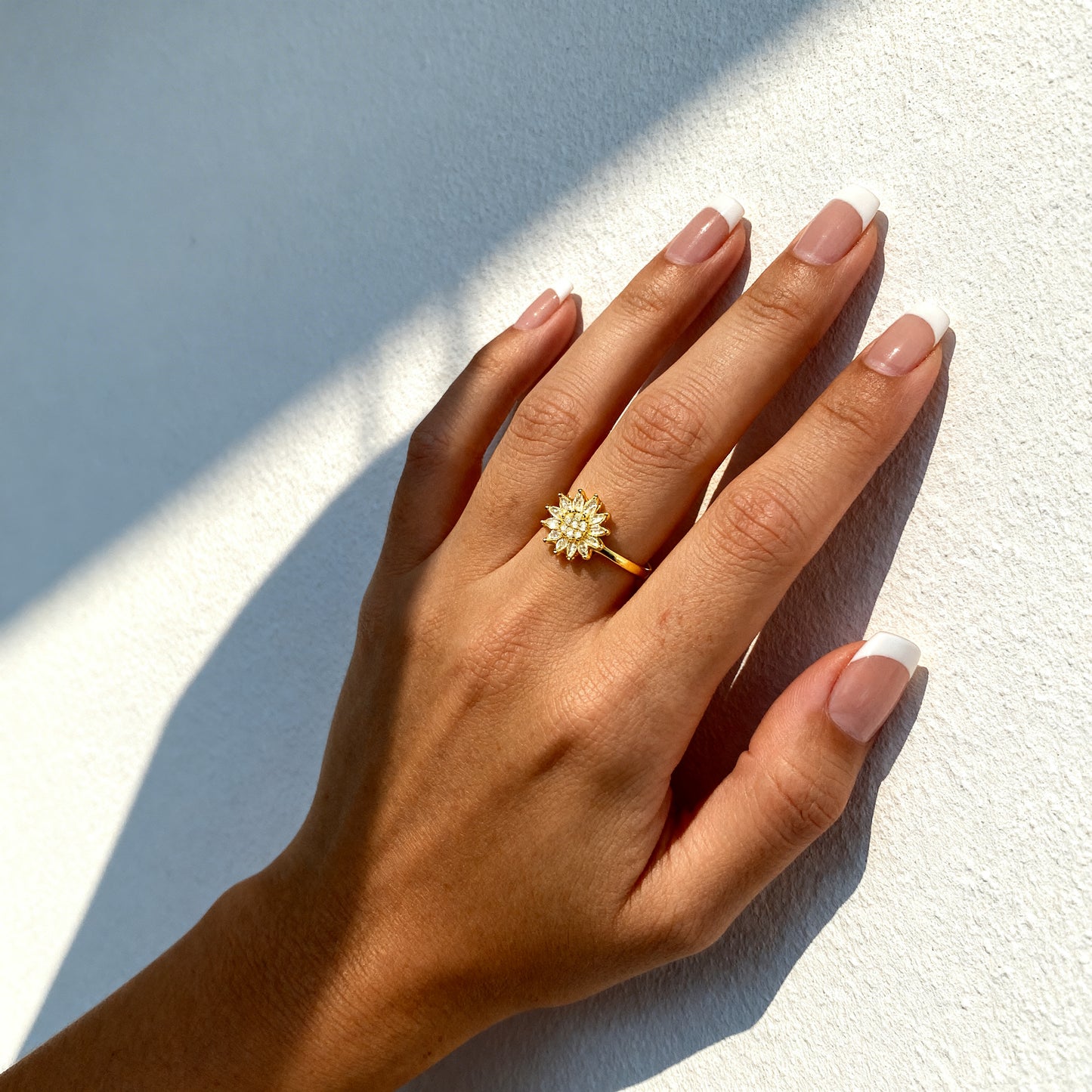 Seyelle Flower - Snurrande antistress ring